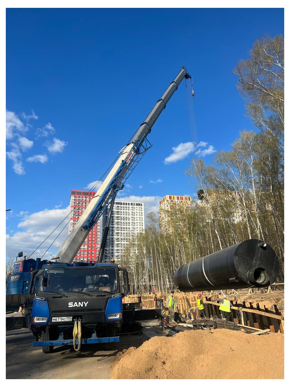 Спецтехника на строительных объектах Москвы - 1