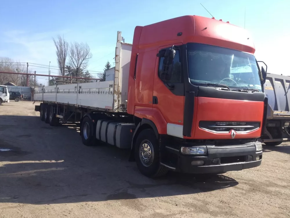 Аренда RENAULT 22А САО шоссейник в Спецтехальянс – длинномер 1