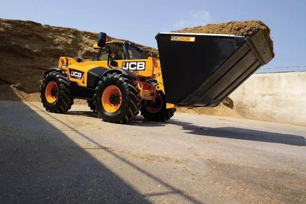 Аренда JCB 560-80 в Спецтехальянс – телескопический погрузчик 3