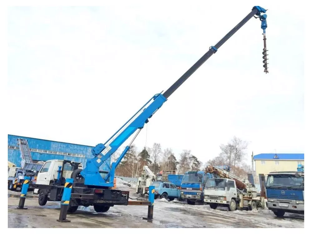 Аренда Isuzu AICHI в Спецтехальянс – ямобур 3