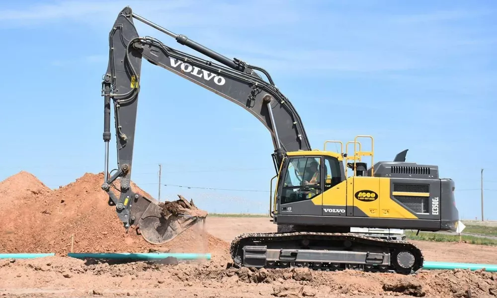 Аренда VOLVO EC350 D в Спецтехальянс – гусеничный экскаватор 2