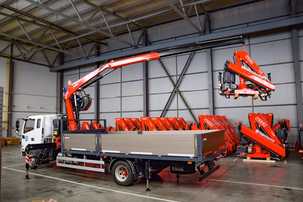 Аренда DONGFENG FASSI F115A гидравлика в Спецтехальянс – манипулятор 2