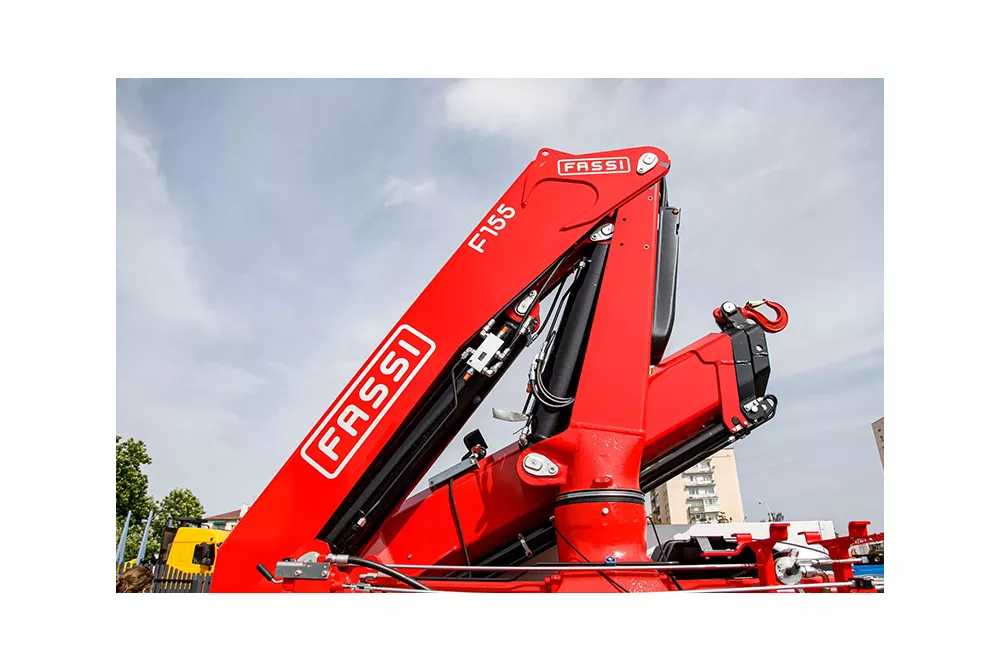 Аренда МАЗ FASSI F155A задний свес в Спецтехальянс – манипулятор 2