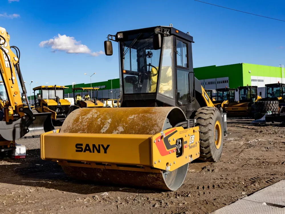 Аренда Sany SSR140C-8 в Спецтехальянс – каток 1