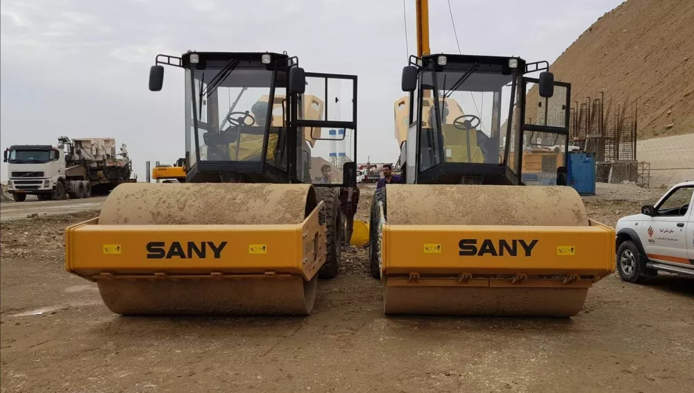 Аренда Sany STR120C-10 в Спецтехальянс – каток 4