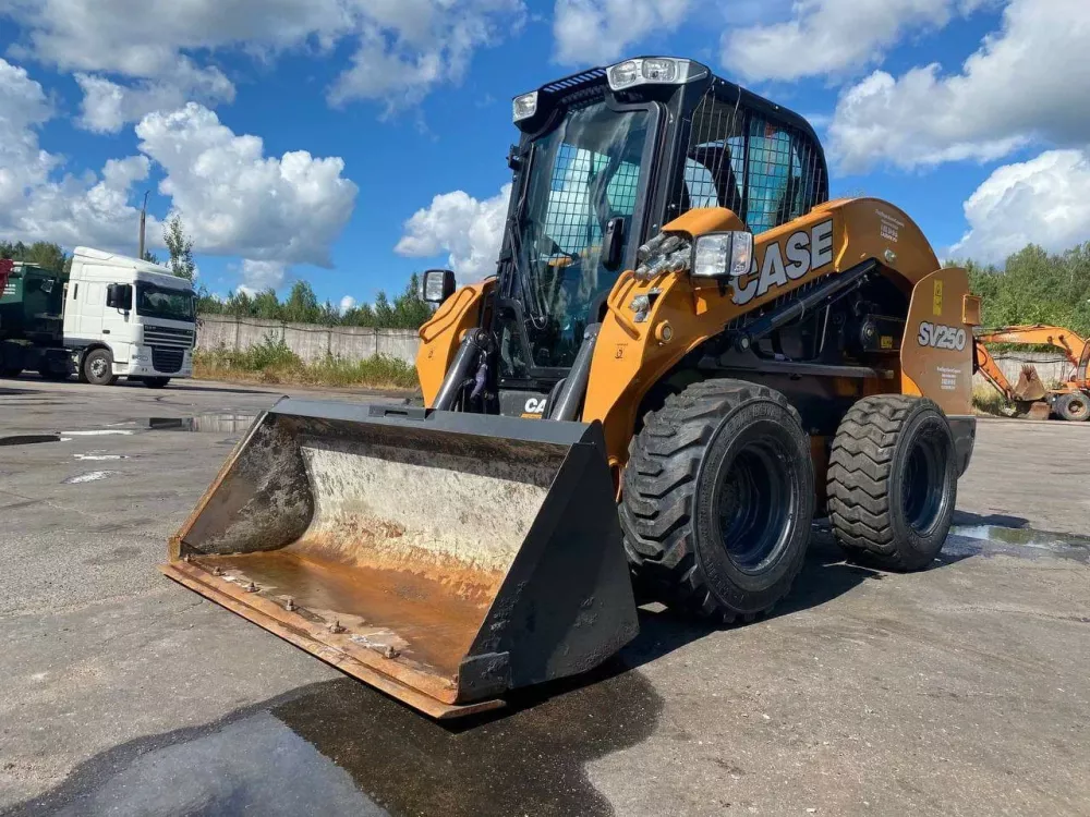 Аренда Case SV250 в Спецтехальянс – мини-погрузчик 1